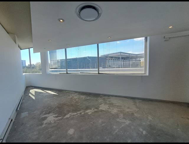 285M² OFFICE FOR SALE IN ILLOVO
